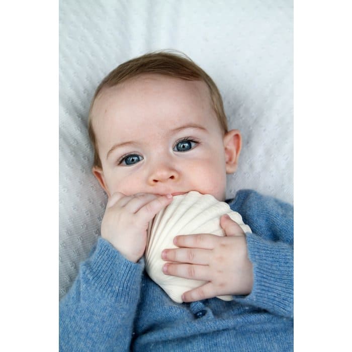 anneau-de-dentition-bebe-coquillage-blanc-lanco-sundays-kids-store-3