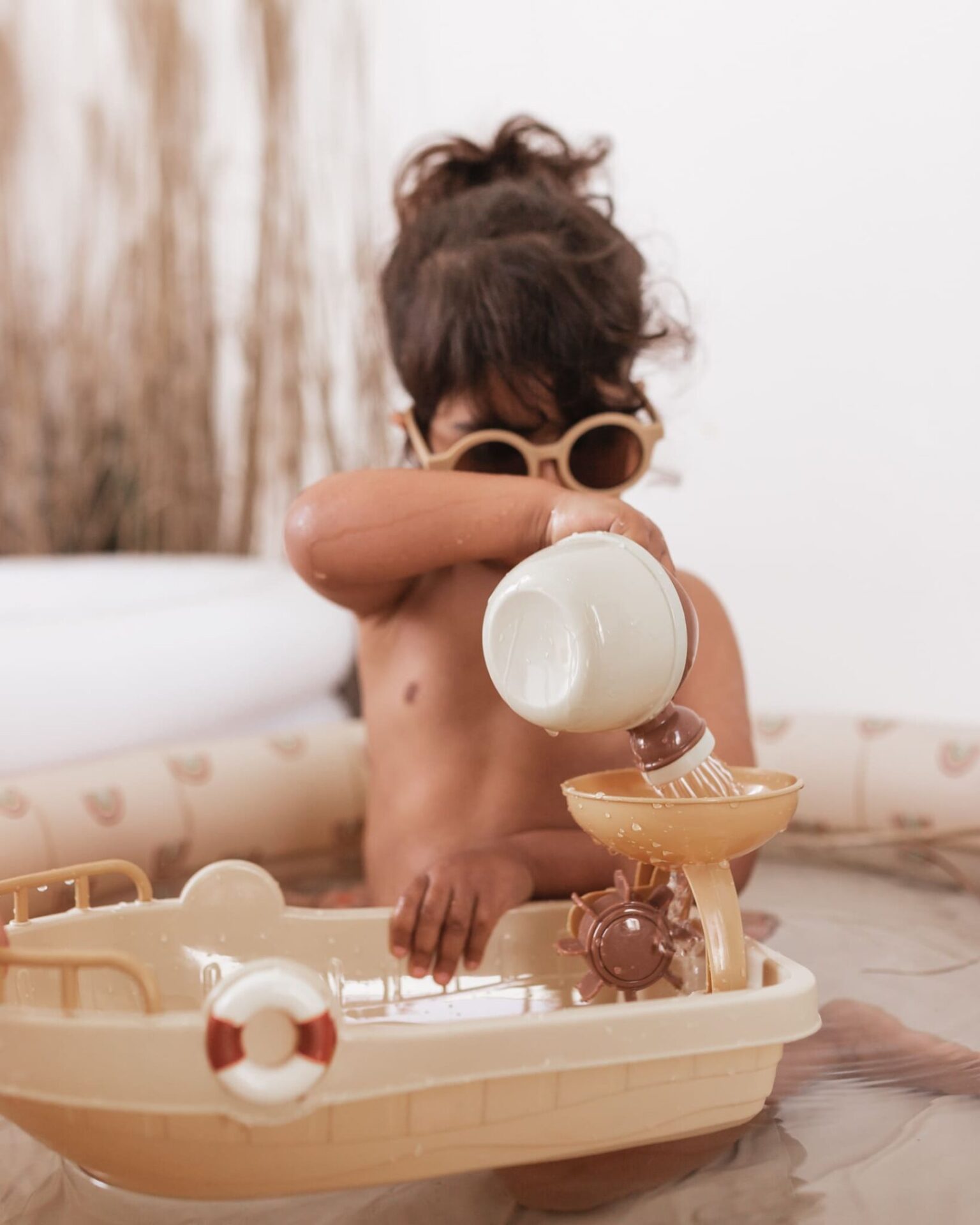 jouets-plage-enfants-bebe-bateau-mrs-ertha-sundays-kids-store