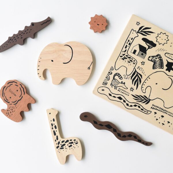 Puzzle en bois à encastrer  Animaux Safari - Wee Gallery - Sundays Kids  Store