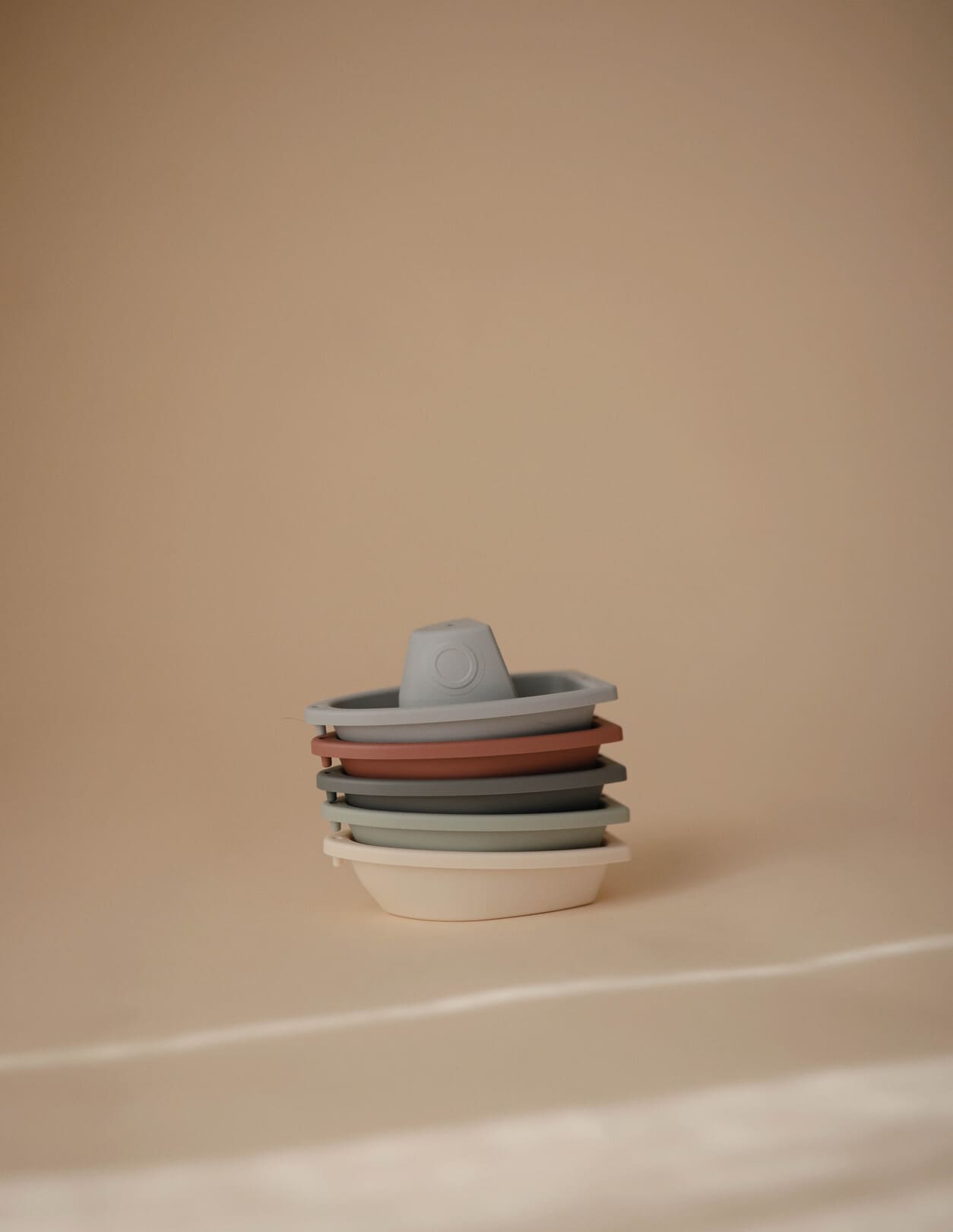 jouets-de-bain-bateaux-mushie-sundays-kids-store-2