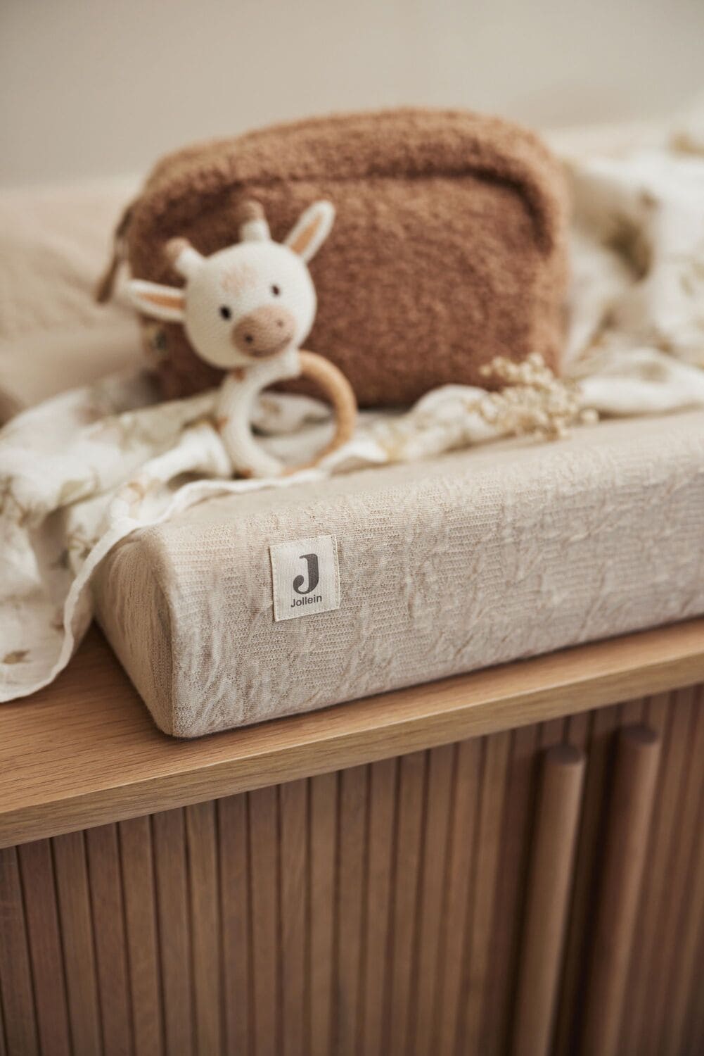 housse-de-matelas-a-langer-soft-waves-jollein-sundays-kids-store-nougat