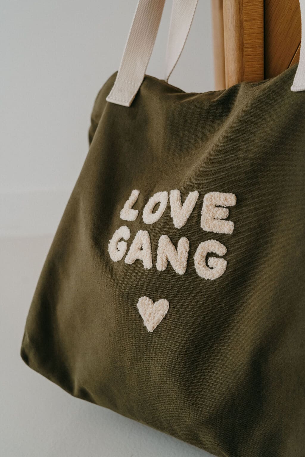 sac-xl-zakuw-love-gang-sundays-kids-store-3